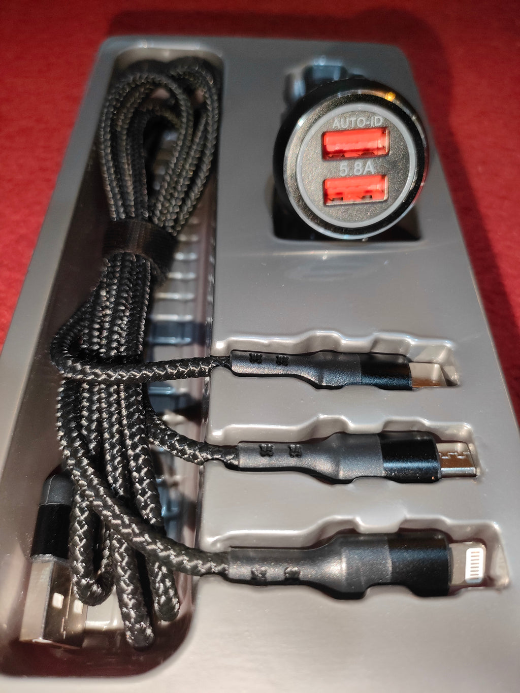 T10 Dual Port Car Mobile Phone Charger 3 in 1 Cables 50 Watt - Car Mobile Charger 5.8 Ampere - Cigeratte lighter Mobile charger 3 cables