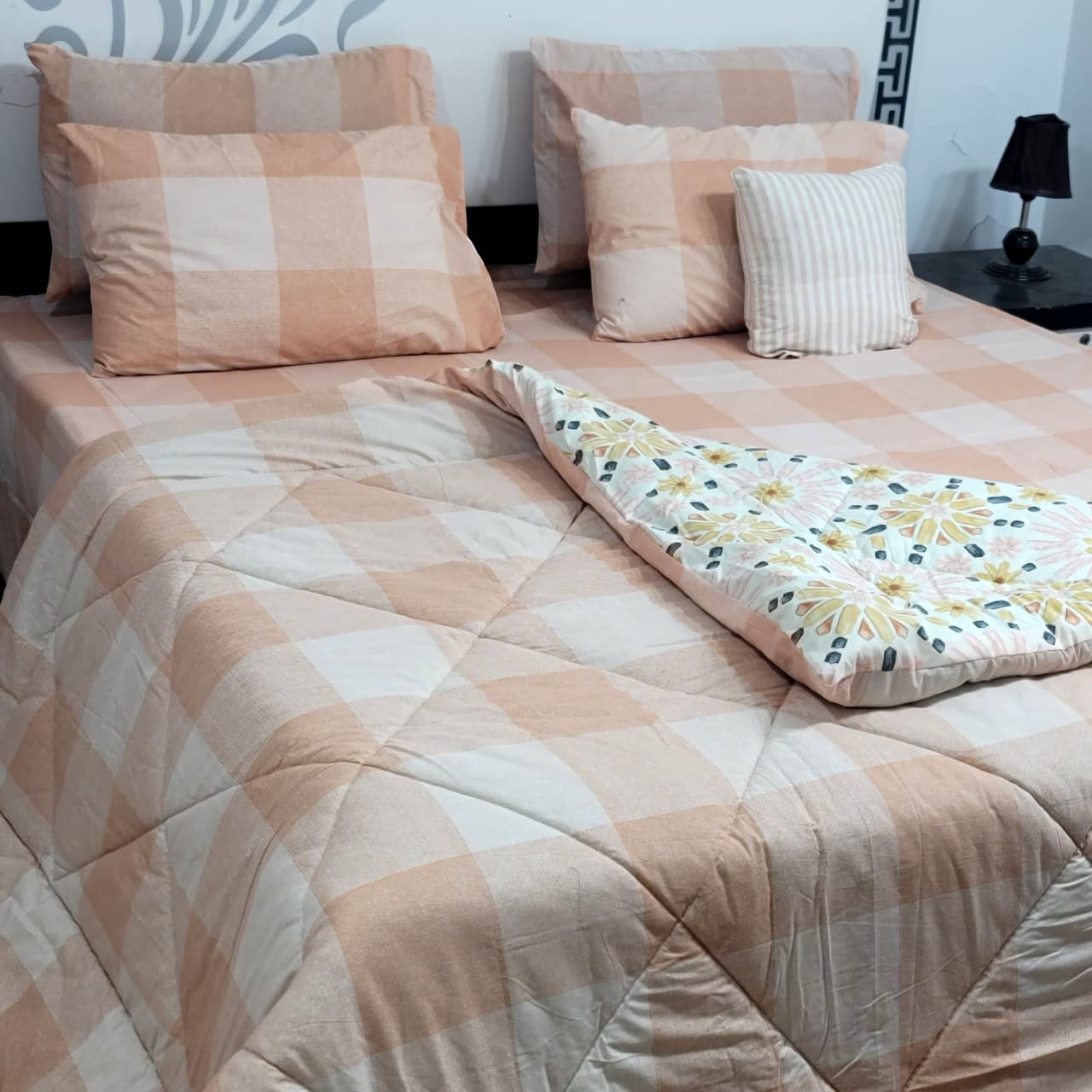 Pure Cotton King Saize Vicky Razai Set  (7 Pcs) | Quilted Razai Set for king size bed | Razai set with cushion cover pillow cover and Bedsheet